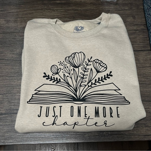 Book with Flowers Crewneck NEW - Handmade - Picture 2 of 3